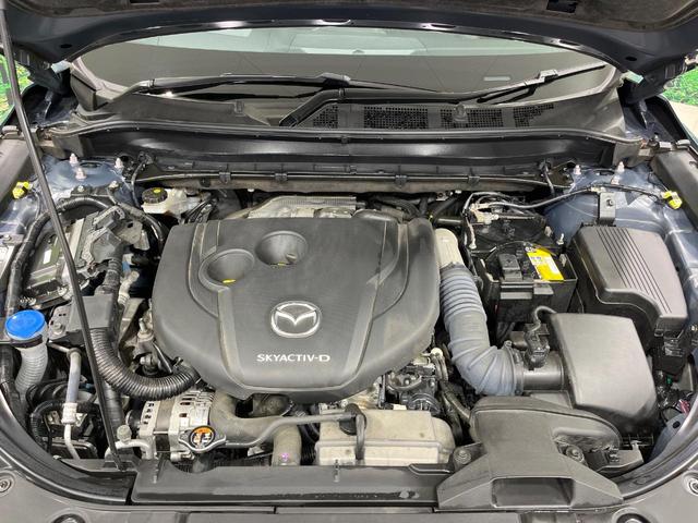 ＣＸ－８ ＸＤ　ブラックトーンエディション　禁煙車　純正１０型ナビ　全周囲カメラ　レーダークルーズ　電動リアゲート　ブラインドスポット　衝突被害軽減　ハーフレザーシート　コーナーセンサー　ＬＥＤヘッド　ＥＴＣ２．０　車線逸脱警報　オートライト（19枚目）