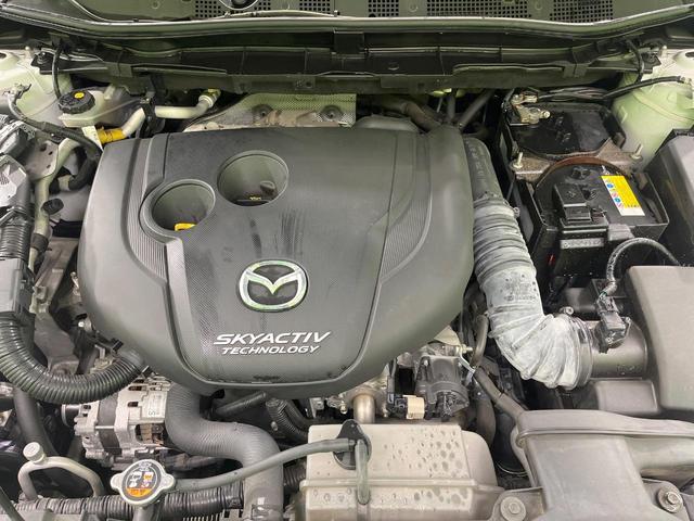 ＣＸ－５ ＸＤ　プロアクティブ　禁煙車　純正８型ナビ　バックカメラ　サイドカメラ　衝突被害軽減　ＥＴＣ　クルコン　オートライト　スマートキー　ＬＥＤヘッド　デュアルエアコン　純正１７インチアルミ　Ｂｌｕｅｔｏｏｔｈ　ＣＤ（14枚目）