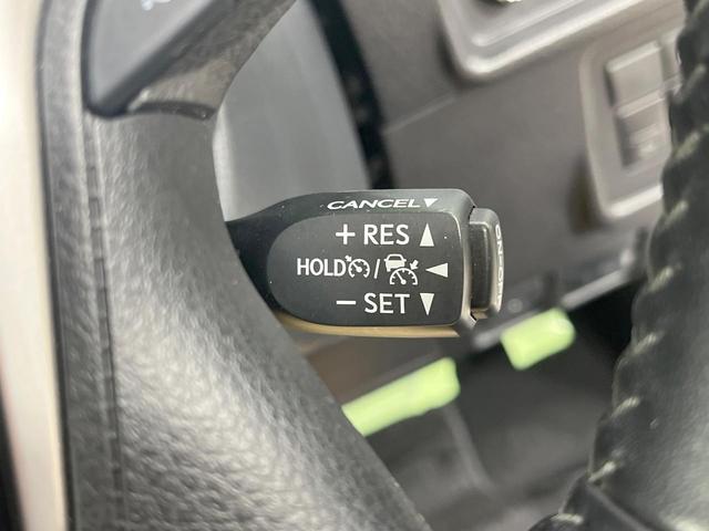 ランドクルーザープラド ＴＸ　Ｌパッケージ　禁煙車　サンルーフ　モデリスタエアロ　純正９型ナビ　全周囲カメラ　レーダークルーズ　７人乗り　衝突被害軽減　レザーシート　前席シートエアコン　コーナーセンサー　スマートキー　ＬＥＤヘッド（7枚目）