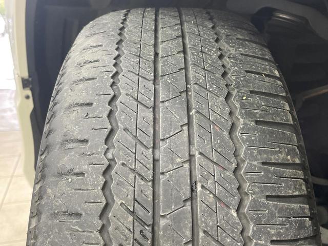 ランドクルーザープラド ＴＸ　Ｌパッケージ　禁煙車　サンルーフ　モデリスタエアロ　純正９型ナビ　全周囲カメラ　レーダークルーズ　７人乗り　衝突被害軽減　レザーシート　前席シートエアコン　コーナーセンサー　スマートキー　ＬＥＤヘッド（22枚目）