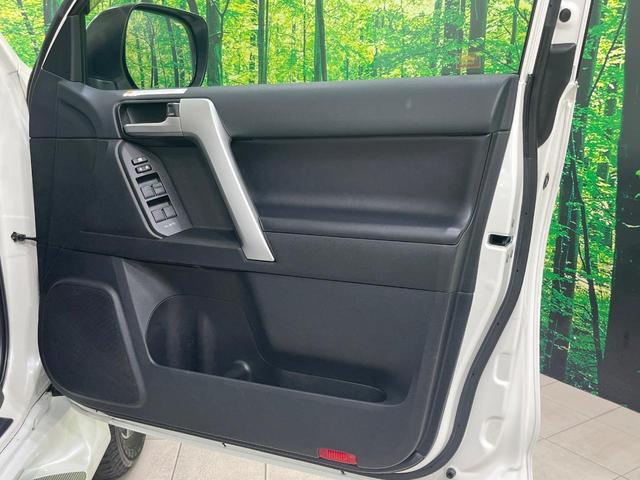 ランドクルーザープラド ＴＸ　Ｌパッケージ　禁煙車　サンルーフ　モデリスタエアロ　純正９型ナビ　全周囲カメラ　レーダークルーズ　７人乗り　衝突被害軽減　レザーシート　前席シートエアコン　コーナーセンサー　スマートキー　ＬＥＤヘッド（32枚目）