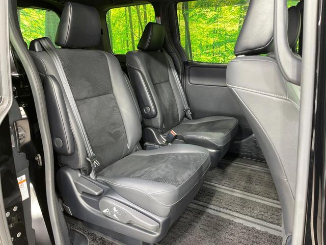 ヴォクシー ZS 煌III 禁煙車 後席モニター 純正10型ナビ バックカメラ フルセグ 両側電動ドア セーフティセンス クルーズコントロール クリアランスソナー スマートキー LEDヘッド ETC オートハイビーム(9枚目)