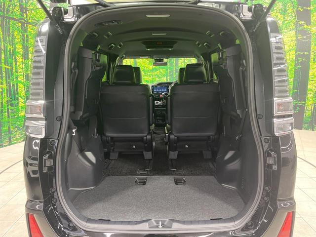 ヴォクシー ZS 煌III 禁煙車 後席モニター 純正10型ナビ バックカメラ フルセグ 両側電動ドア セーフティセンス クルーズコントロール クリアランスソナー スマートキー LEDヘッド ETC オートハイビーム(11枚目)
