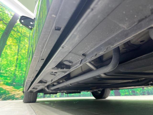 ヴォクシー ZS 煌 禁煙車 モデリスタエアロ フリップダウンモニター 純正9型ナビ バックカメラ 両側電動ドア クルーズコントロール 車線逸脱防止 オートハイビーム ETC LEDヘッドライト リアオートエアコン(35枚目)