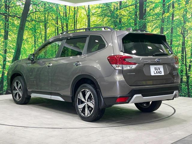 フォレスター アドバンス 禁煙車 サンルーフ 純正8型ナビ バックカメラ フルセグ アイサイトVer.3 ブラインドスポットモニター レーダークルーズ 電動リアゲート レザーシート 全席シートヒーター クリアランスソナー(25枚目)