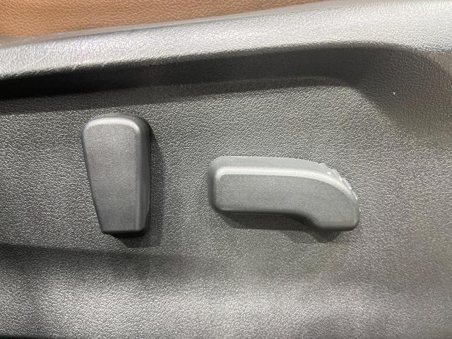 フォレスター アドバンス 禁煙車 サンルーフ 純正8型ナビ バックカメラ フルセグ アイサイトVer.3 ブラインドスポットモニター レーダークルーズ 電動リアゲート レザーシート 全席シートヒーター クリアランスソナー(53枚目)