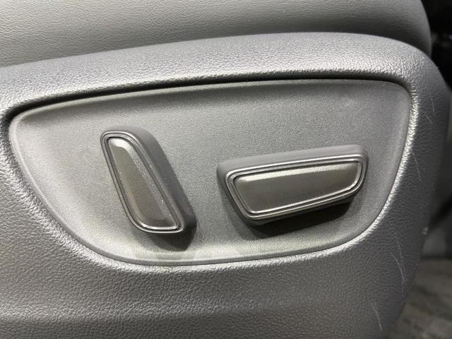 アルファードハイブリッド Z 禁煙車 ムーンルーフ 後席モニター 純正14型ナビ 全周囲カメラ ユニバーサルサイドステップ トヨタチームメイト デジタルインナーミラー シートベンチレーション 両側電動ドア 電動リアゲート ETC(28枚目)