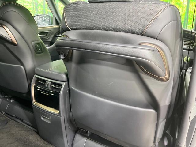 アルファードハイブリッド Z 禁煙車 ムーンルーフ 後席モニター 純正14型ナビ 全周囲カメラ ユニバーサルサイドステップ トヨタチームメイト デジタルインナーミラー シートベンチレーション 両側電動ドア 電動リアゲート ETC(39枚目)