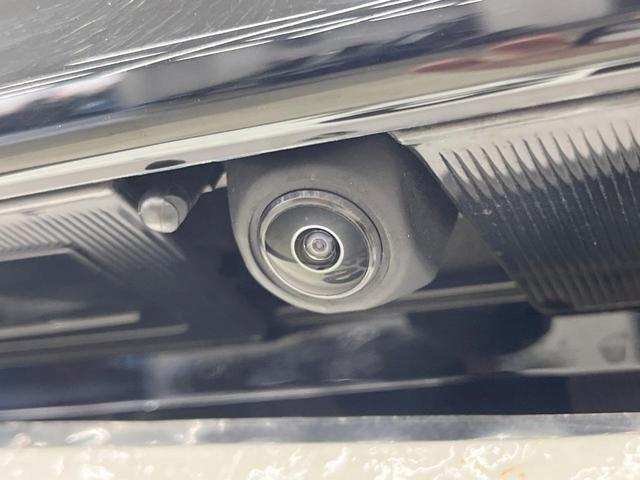 アルファードハイブリッド Z 禁煙車 ムーンルーフ 後席モニター 純正14型ナビ 全周囲カメラ ユニバーサルサイドステップ トヨタチームメイト デジタルインナーミラー シートベンチレーション 両側電動ドア 電動リアゲート ETC(40枚目)