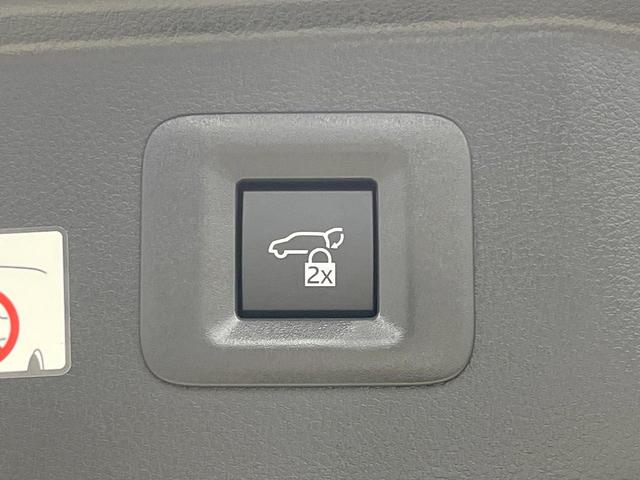 アルファードハイブリッド Z 禁煙車 ムーンルーフ 後席モニター 純正14型ナビ 全周囲カメラ ユニバーサルサイドステップ トヨタチームメイト デジタルインナーミラー シートベンチレーション 両側電動ドア 電動リアゲート ETC(42枚目)