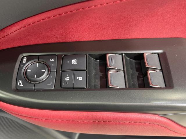 NX NX350h Fスポーツ 禁煙車 パノラマルーフ 純正14型ナビ 全周囲カメラ 赤革シート シートベンチレーション ステアリングヒーター ブラインドスポットモニター ヘッドアップディスプレイ 電動リアゲート(42枚目)