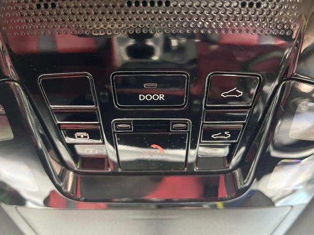 NX NX350h Fスポーツ 禁煙車 パノラマルーフ 純正14型ナビ 全周囲カメラ 赤革シート シートベンチレーション ステアリングヒーター ブラインドスポットモニター ヘッドアップディスプレイ 電動リアゲート(71枚目)