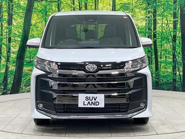 ノア ハイブリッドS-Z 年次改モデル 登録済未使用車 純正10型ナビ 全周囲カメラ フルセグ 快適利便パッケージ トヨタチームメイト 両側電動ドア レーダークルーズ 電動リア オットマン LEDヘッド ETC オートハイビム(14枚目)