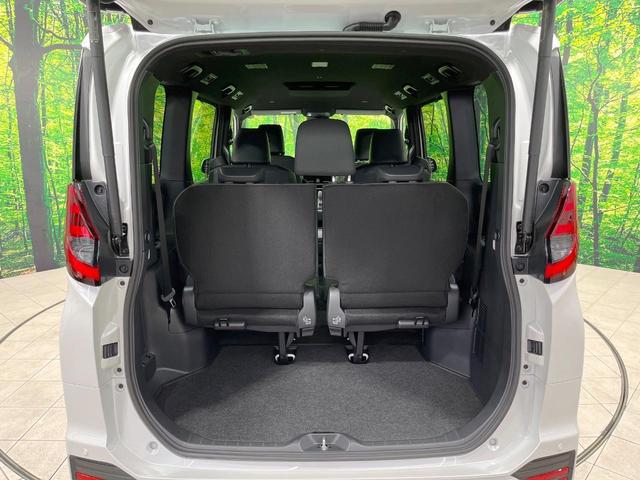 ノア ハイブリッドS-Z 年次改モデル 登録済未使用車 純正10型ナビ 全周囲カメラ フルセグ 快適利便パッケージ トヨタチームメイト 両側電動ドア レーダークルーズ 電動リア オットマン LEDヘッド ETC オートハイビム(39枚目)