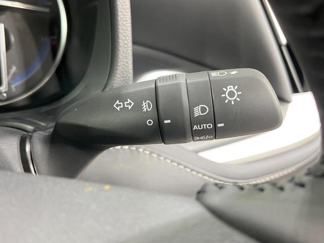 ノア ハイブリッドS-Z 年次改モデル 登録済未使用車 純正10型ナビ 全周囲カメラ フルセグ 快適利便パッケージ トヨタチームメイト 両側電動ドア レーダークルーズ 電動リア オットマン LEDヘッド ETC オートハイビム(49枚目)