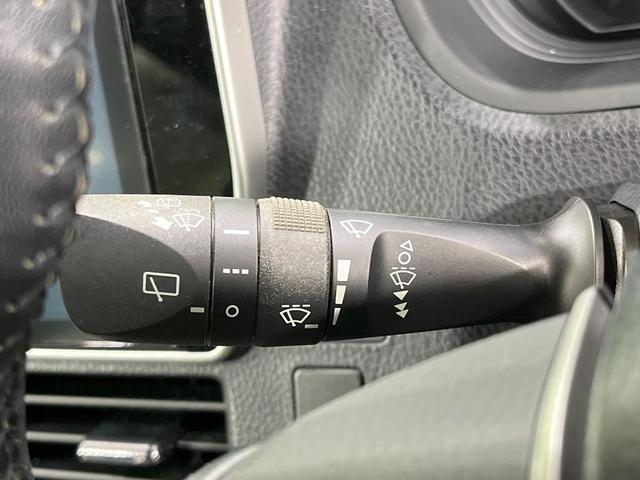 ヴォクシー ZS 煌 禁煙車 後席モニター 純正10型ナビ 両側電動ドア バックカメラ 衝突被害軽減 スマートキー LEDヘッド ビルトインETC クルコン オートハイビーム 車線逸脱警報 オートライト(49枚目)