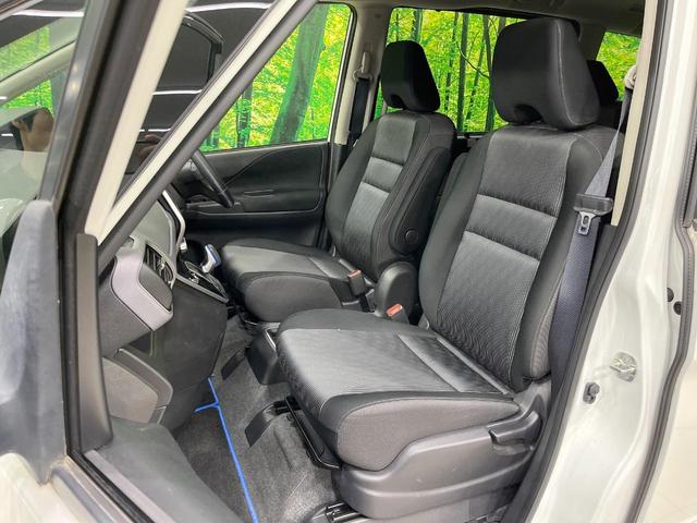 セレナ e-パワー ハイウェイスターV 禁煙車 後席モニター 純正9型ナビ 全周囲カメラ セーフティパックA 両側電動ドア 衝突被害軽減 レーダークルーズ コーナーセンサー スマートキー LEDヘッド ETC 車線逸脱警報 オートライト(34枚目)