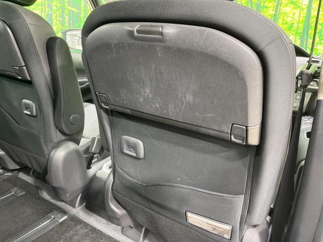 セレナ e-パワー ハイウェイスターV 禁煙車 後席モニター 純正9型ナビ 全周囲カメラ セーフティパックA 両側電動ドア 衝突被害軽減 レーダークルーズ コーナーセンサー スマートキー LEDヘッド ETC 車線逸脱警報 オートライト(37枚目)