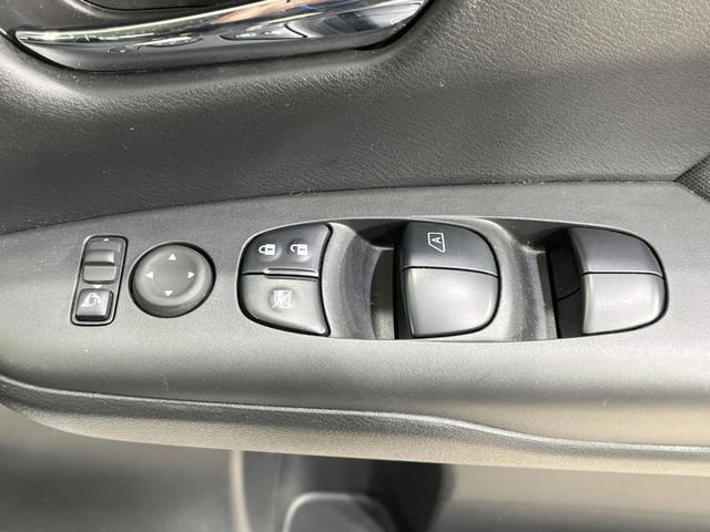 セレナ e-パワー ハイウェイスターV 禁煙車 後席モニター 純正9型ナビ 全周囲カメラ セーフティパックA 両側電動ドア 衝突被害軽減 レーダークルーズ コーナーセンサー スマートキー LEDヘッド ETC 車線逸脱警報 オートライト(46枚目)