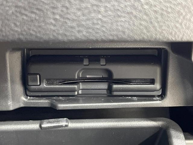 セレナ e-パワー ハイウェイスターV 禁煙車 後席モニター 純正9型ナビ 全周囲カメラ セーフティパックA 両側電動ドア 衝突被害軽減 レーダークルーズ コーナーセンサー スマートキー LEDヘッド ETC 車線逸脱警報 オートライト(48枚目)