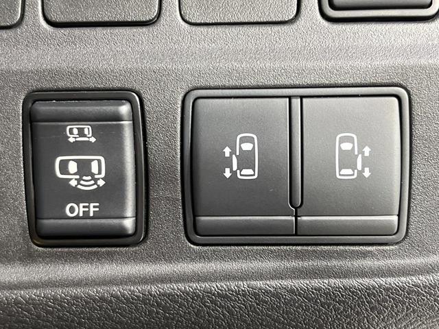 セレナ e-パワー ハイウェイスターV 禁煙車 後席モニター 純正9型ナビ 全周囲カメラ セーフティパックA 両側電動ドア 衝突被害軽減 レーダークルーズ コーナーセンサー スマートキー LEDヘッド ETC 車線逸脱警報 オートライト(49枚目)