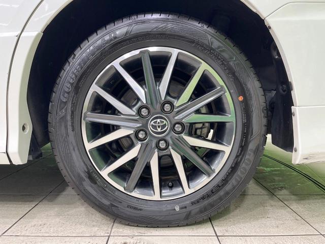 ヴォクシー ZS 煌II 禁煙車 モデリスタエアロ 後席モニター 純正10型ナビ フルセグ バックカメラ 両側電動ドア 衝突被害軽減 LEDヘッド&フォグ 純正16インチアルミ ETC スマートキー アイドリングストップ(22枚目)