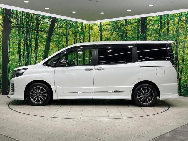 ヴォクシー ZS 煌II 禁煙車 モデリスタエアロ 後席モニター 純正10型ナビ フルセグ バックカメラ 両側電動ドア 衝突被害軽減 LEDヘッド&フォグ 純正16インチアルミ ETC スマートキー アイドリングストップ(25枚目)