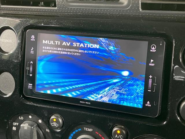 FJクルーザー カラーパッケージ 禁煙車 SDナビ バックカメラ クルーズコントロール クリアランスソナー 寒冷地仕様 電動格納ミラー ステアリングSW キーレス 純正AW(3枚目)