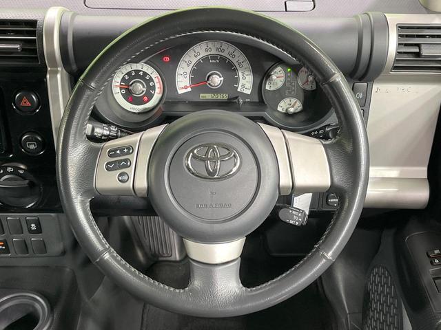 FJクルーザー カラーパッケージ 禁煙車 SDナビ バックカメラ クルーズコントロール クリアランスソナー 寒冷地仕様 電動格納ミラー ステアリングSW キーレス 純正AW(11枚目)