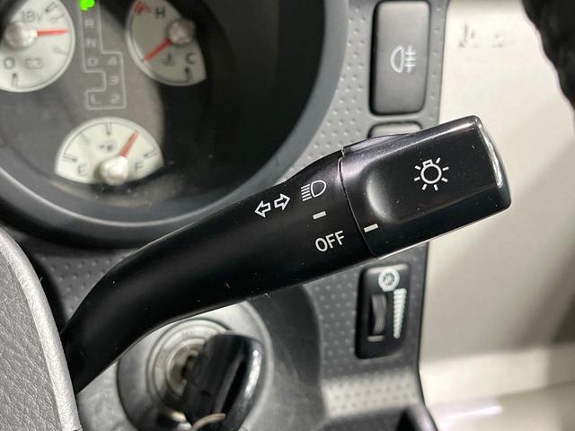 FJクルーザー カラーパッケージ 禁煙車 SDナビ バックカメラ クルーズコントロール クリアランスソナー 寒冷地仕様 電動格納ミラー ステアリングSW キーレス 純正AW(38枚目)