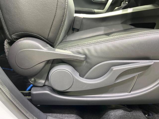 ロッキー プレミアムG HEV 禁煙車 モデリスタエアロ 9型BIG-Xナビ 全周囲カメラ フルセグ レーダークルーズ シートヒーター ETC オートライト ステアリグSW 衝突軽減装置 LEDライト 純正AW(46枚目)