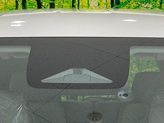 フリード エアー 登録済未使用車 純正ディスプレイオーディオ バックカメラ 両側電動ドア 6人乗り レーダークルーズ コーナーセンサー スマートキー LEDヘッド オートハイビーム 車線逸脱警報 オートライト(25枚目)