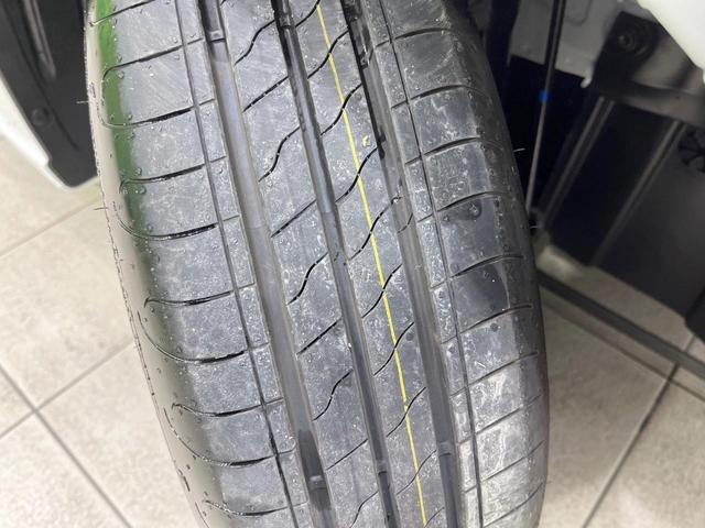 フリード エアー 登録済未使用車 純正ディスプレイオーディオ バックカメラ 両側電動ドア 6人乗り レーダークルーズ コーナーセンサー スマートキー LEDヘッド オートハイビーム 車線逸脱警報 オートライト(27枚目)