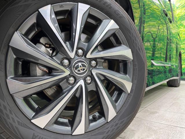 ヴォクシー ハイブリッドS-Z 禁煙車 モデリスタエアロ 後席モニター 快適利便PKG 全周囲カメラ 10型ナビ フルセグ 両側電動ドア アドバンスパーク デジタルミラー ブラインドスポットモニター HUD 3眼LEDライト(17枚目)