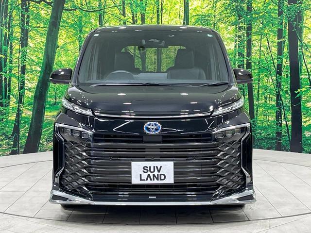 ヴォクシー ハイブリッドS-Z 禁煙車 モデリスタエアロ 後席モニター 快適利便PKG 全周囲カメラ 10型ナビ フルセグ 両側電動ドア アドバンスパーク デジタルミラー ブラインドスポットモニター HUD 3眼LEDライト(18枚目)