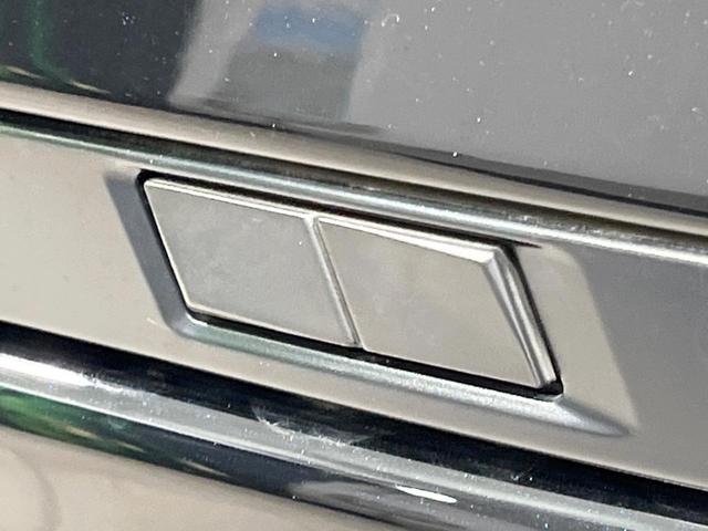 ヴォクシー ハイブリッドS-Z 禁煙車 モデリスタエアロ 後席モニター 快適利便PKG 全周囲カメラ 10型ナビ フルセグ 両側電動ドア アドバンスパーク デジタルミラー ブラインドスポットモニター HUD 3眼LEDライト(41枚目)