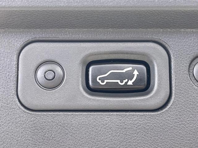 デリカD:5 アーバンギア Pエディション 後席モニター 両側電動ドア 電動サイドステップ 純正10型ナビ 全周囲カメラ 100V電源 レーダークルーズ 電動リアゲート パワーシート LEDヘッド ルーフレール ビルトインETC(21枚目)