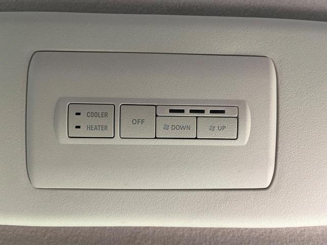 デリカD:5 アーバンギア Pエディション 後席モニター 両側電動ドア 電動サイドステップ 純正10型ナビ 全周囲カメラ 100V電源 レーダークルーズ 電動リアゲート パワーシート LEDヘッド ルーフレール ビルトインETC(39枚目)