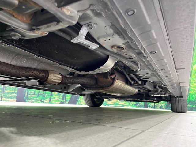 セレナ ハイウェイスターＶ　禁煙車　セーフティＡ　後席モニター　純正９型ナビ　全周囲カメラ　フルセグ　両側電動ドア　プロパイロット　デジタルミラー　ブラインドスポットモニター　ＥＴＣ　クリアランスソナー　ＬＥＤライト　純正ＡＷ（40枚目）