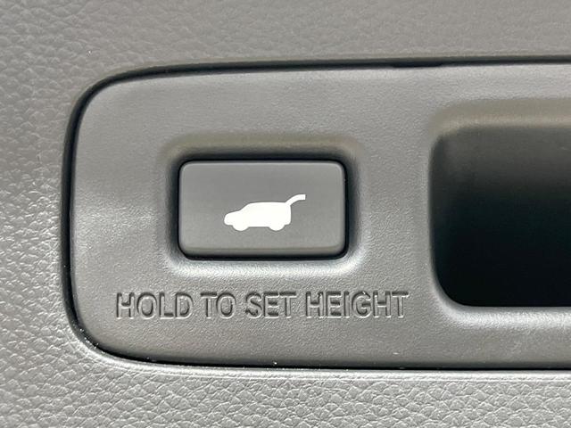 ヴェゼル ｅ：ＨＥＶ　ＰＬａＹ　禁煙車　サンルーフ　純正９型ナビ　全周囲カメラ　フルセグ　電動リアゲート　ホンダセンシング　レーダークルーズ　ブラインドスポットモニター　シートヒーター　ＥＴＣ　ＬＥＤライト　純正ＡＷ（6枚目）