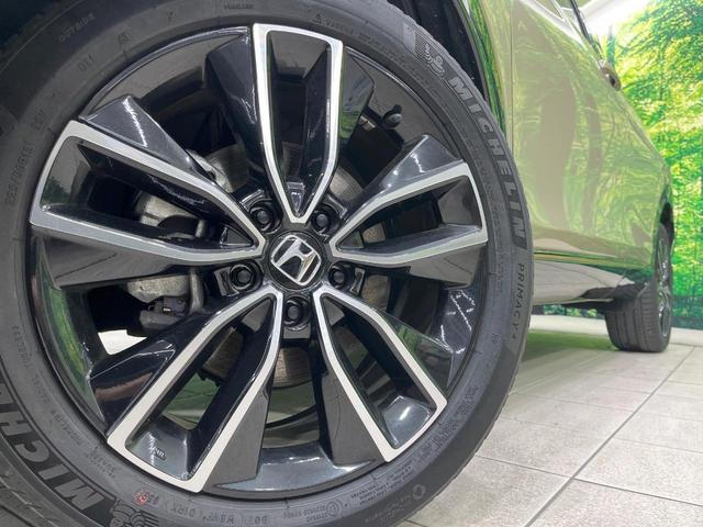 ヴェゼル ｅ：ＨＥＶ　ＰＬａＹ　禁煙車　サンルーフ　純正９型ナビ　全周囲カメラ　フルセグ　電動リアゲート　ホンダセンシング　レーダークルーズ　ブラインドスポットモニター　シートヒーター　ＥＴＣ　ＬＥＤライト　純正ＡＷ（14枚目）