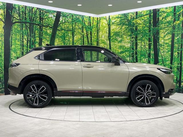 ヴェゼル ｅ：ＨＥＶ　ＰＬａＹ　禁煙車　サンルーフ　純正９型ナビ　全周囲カメラ　フルセグ　電動リアゲート　ホンダセンシング　レーダークルーズ　ブラインドスポットモニター　シートヒーター　ＥＴＣ　ＬＥＤライト　純正ＡＷ（22枚目）