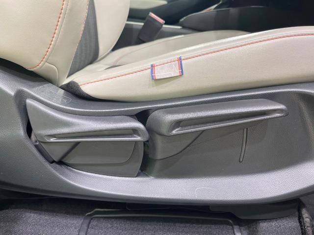 ヴェゼル ｅ：ＨＥＶ　ＰＬａＹ　禁煙車　サンルーフ　純正９型ナビ　全周囲カメラ　フルセグ　電動リアゲート　ホンダセンシング　レーダークルーズ　ブラインドスポットモニター　シートヒーター　ＥＴＣ　ＬＥＤライト　純正ＡＷ（32枚目）