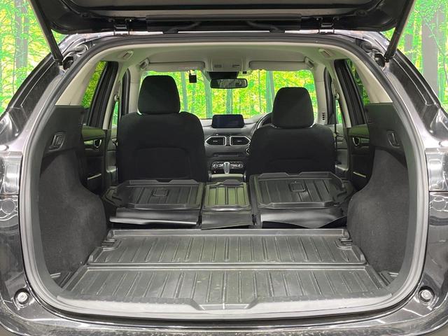 ＣＸ－５ ＸＤ　プロアクティブ　禁煙車　純正ナビ　全周囲カメラ　フルセグ　電動リアゲート　レーダークルーズ　ブラインドスポットモニター　シートヒーター　シートメモリー　ＥＴＣ　ＬＥＤライト　純正ＡＷ（12枚目）