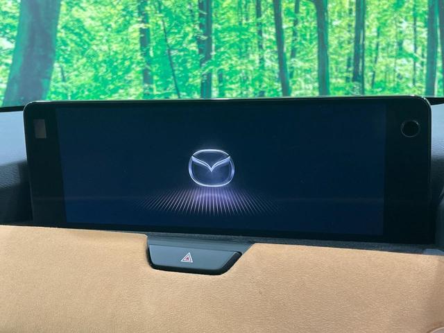 ＣＸ－６０ ＸＤ－ハイブリッド　プレミアムスポーツ　禁煙車　サンルーフ　純正１２．３型ナビ　全周囲カメラ　ＢＯＳＥサウンド　１００Ｖ電源　レーダークルーズ　電動リアゲート　シートメモリー　ハーフレザーシート　全席シートヒーター　ワイヤレス充電　ＥＴＣ（4枚目）