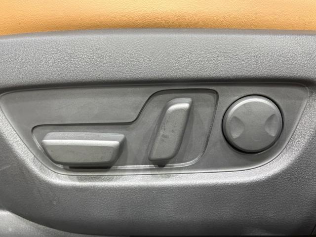 ＣＸ－６０ ＸＤ－ハイブリッド　プレミアムスポーツ　禁煙車　サンルーフ　純正１２．３型ナビ　全周囲カメラ　ＢＯＳＥサウンド　１００Ｖ電源　レーダークルーズ　電動リアゲート　シートメモリー　ハーフレザーシート　全席シートヒーター　ワイヤレス充電　ＥＴＣ（37枚目）