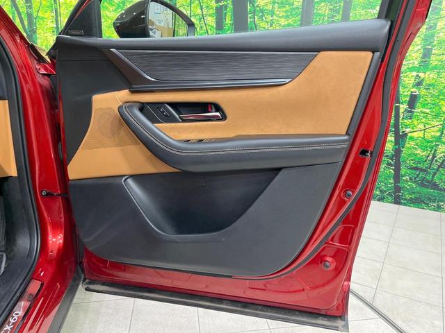 ＣＸ－６０ ＸＤ－ハイブリッド　プレミアムスポーツ　禁煙車　サンルーフ　純正１２．３型ナビ　全周囲カメラ　ＢＯＳＥサウンド　１００Ｖ電源　レーダークルーズ　電動リアゲート　シートメモリー　ハーフレザーシート　全席シートヒーター　ワイヤレス充電　ＥＴＣ（45枚目）