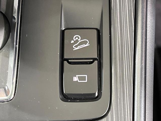 ＣＸ－６０ ＸＤ－ハイブリッド　プレミアムスポーツ　禁煙車　サンルーフ　純正１２．３型ナビ　全周囲カメラ　ＢＯＳＥサウンド　１００Ｖ電源　レーダークルーズ　電動リアゲート　シートメモリー　ハーフレザーシート　全席シートヒーター　ワイヤレス充電　ＥＴＣ（60枚目）