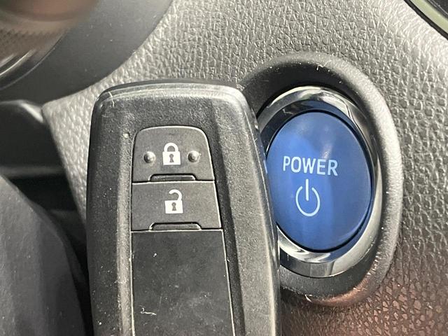 C-HR G 禁煙車 純正ナビ バックカメラ レーダークルーズ ハーフレザーシート コーナーセンサー シートヒーター スマートキー LEDヘッド ビルトインETC オートハイビーム 車線逸脱警報(9枚目)