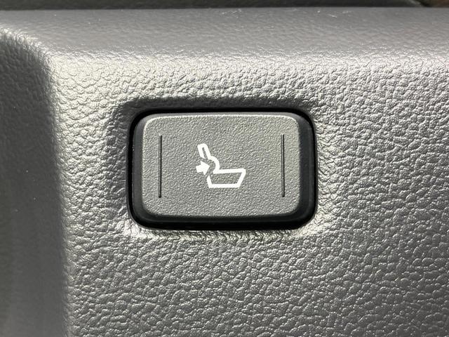 C-HR G 禁煙車 純正ナビ バックカメラ レーダークルーズ ハーフレザーシート コーナーセンサー シートヒーター スマートキー LEDヘッド ビルトインETC オートハイビーム 車線逸脱警報(32枚目)